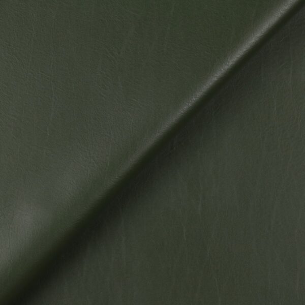 Similpelle in fogli in poliestere. Cos'è la similpelle? E' una riproduzione molto fedele della vera pelle. Questo prodotto non ha origine animale. Si tratta di un prodotto industriale. Morbida al tatto