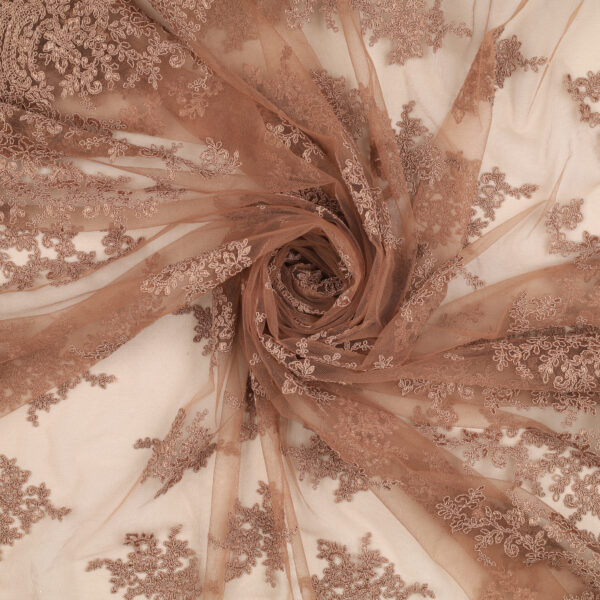 Pizzo Macramè Pregiato - Fantasia Giglio - Mezzo Metro - Caramello