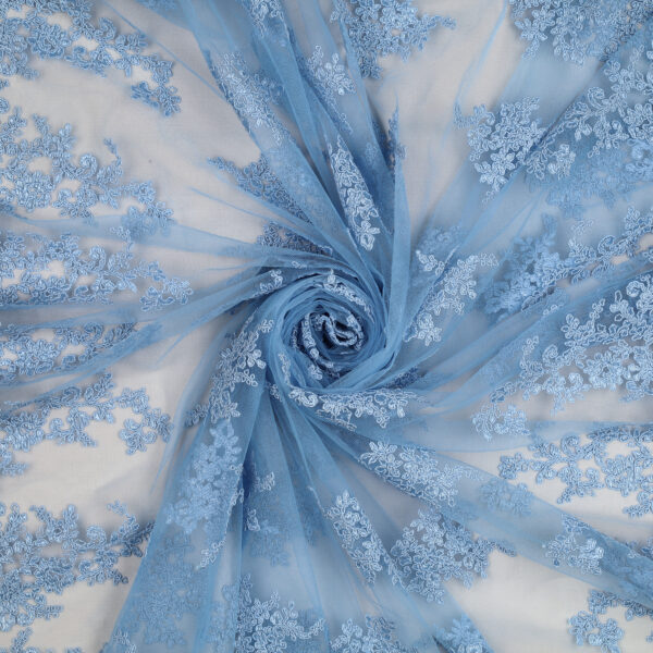 Pizzo Macramè Pregiato - Fantasia Giglio - Mezzo Metro - Celeste