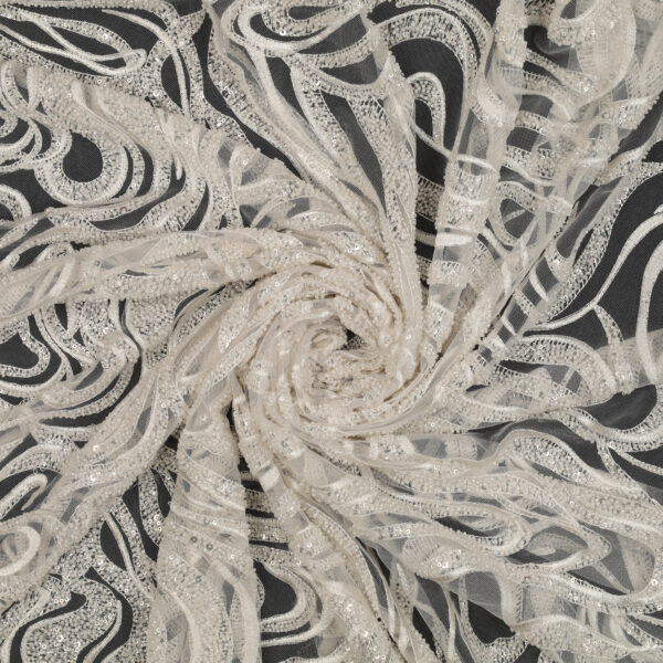 Pizzo Macramè Pregiato – Fantasia Onde – Mezzo Metro – Bianco Seta