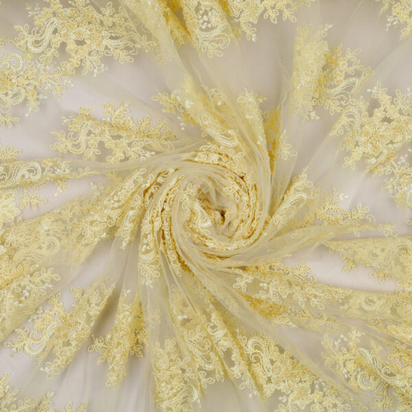 Pizzo Macramè Pregiato – Fantasia Cristallo Fiorito – Mezzo Metro – Giallino