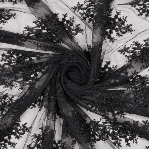 Pizzo Macramè Pregiato – Fantasia Cristallo Fiorito – Mezzo Metro – Nero